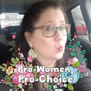 Meet your Posher, Traci